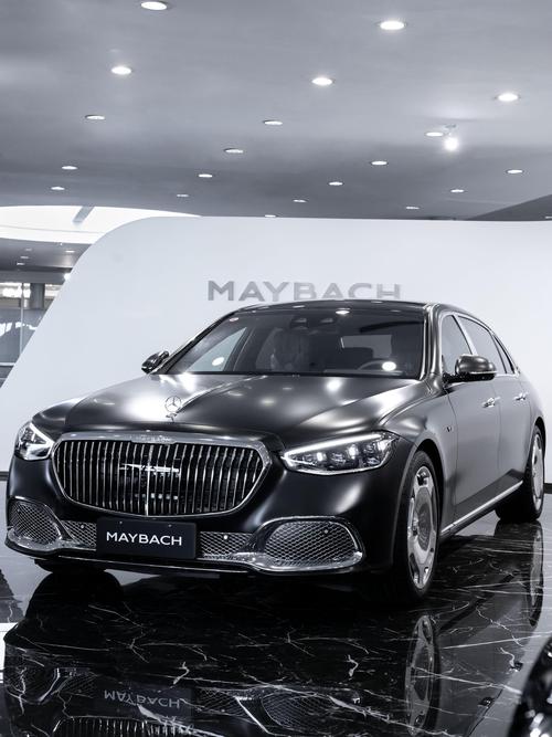 成都崇州市天泽世企业管理咨询岚图汽车的售后服务让用户无忧出行，迈巴赫未来的豪华车趋势